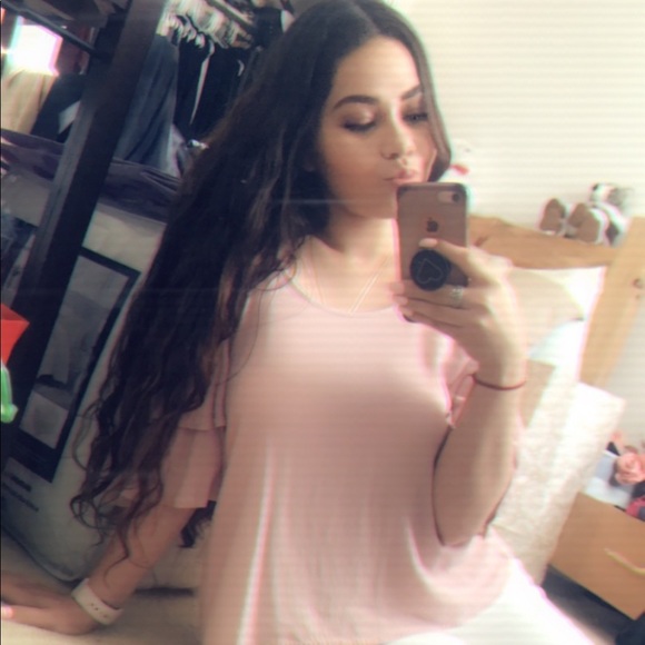 Meet your Posher, Luisa - Picture 1 of 2